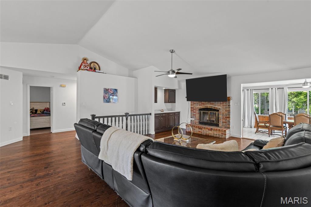 Fox Lake 5 - Residential