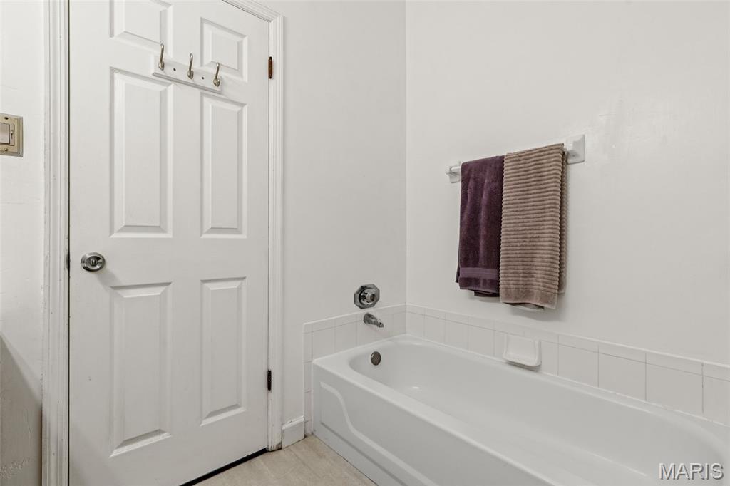 Fox Lake 5 - Residential