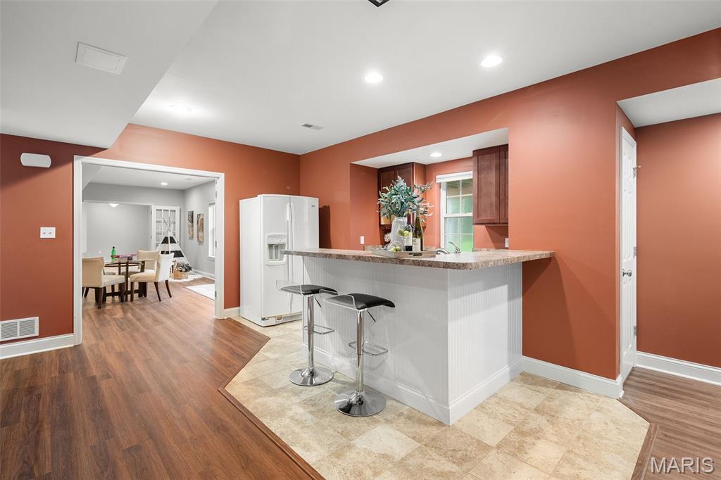 Wildwood, Missouri 63038, United States, 5 Bedrooms Bedrooms, ,6 BathroomsBathrooms,Residential,Active,152108