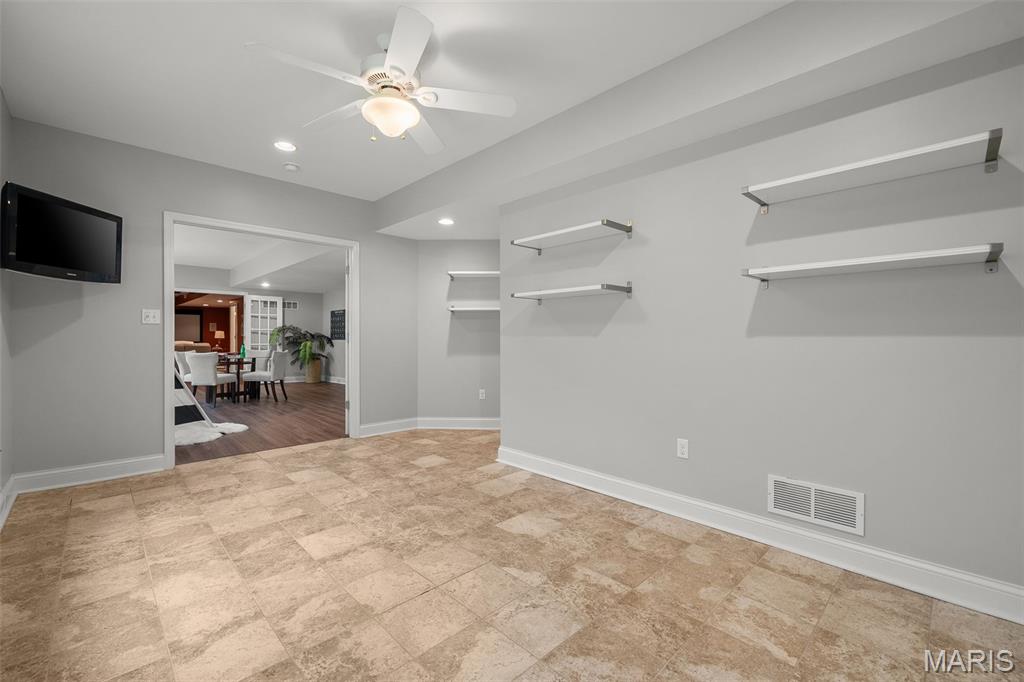 Wildwood, Missouri 63038, United States, 5 Bedrooms Bedrooms, ,6 BathroomsBathrooms,Residential,Active,152108