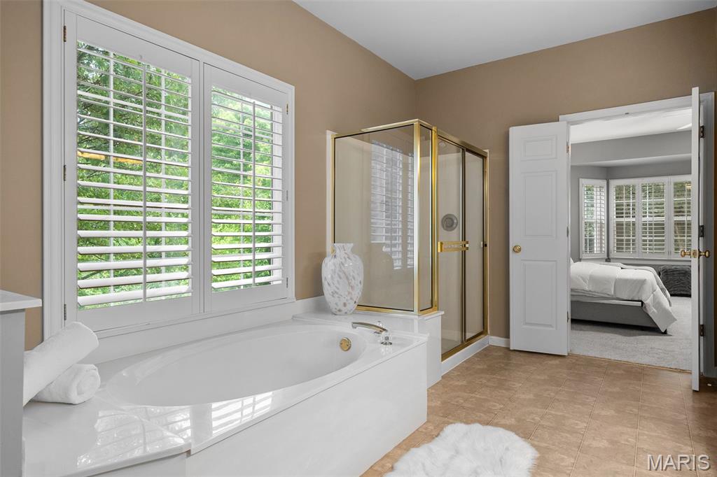 Wildwood, Missouri 63038, United States, 5 Bedrooms Bedrooms, ,6 BathroomsBathrooms,Residential,Active,152108