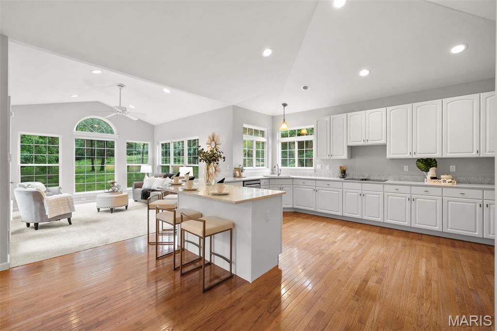 Wildwood, Missouri 63038, United States, 5 Bedrooms Bedrooms, ,6 BathroomsBathrooms,Residential,Active,152108