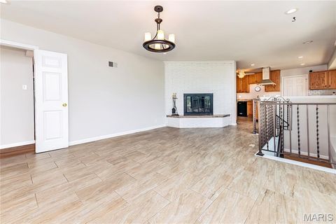 Tiny photo for 10620 Leebur Drive, Unincorporated, MO 63128 (MLS # 26022023)