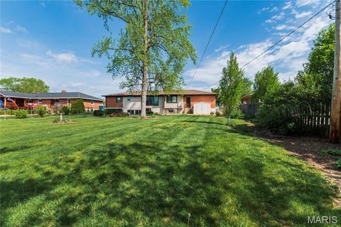 Tiny photo for 10620 Leebur Drive, Unincorporated, MO 63128 (MLS # 26022023)