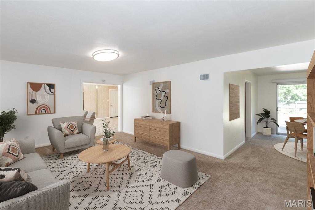 2 Creekside Lane