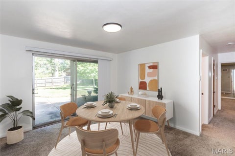 Tiny photo for 2 Creekside Lane, Creve Coeur, MO 63141 (MLS # 26062823)