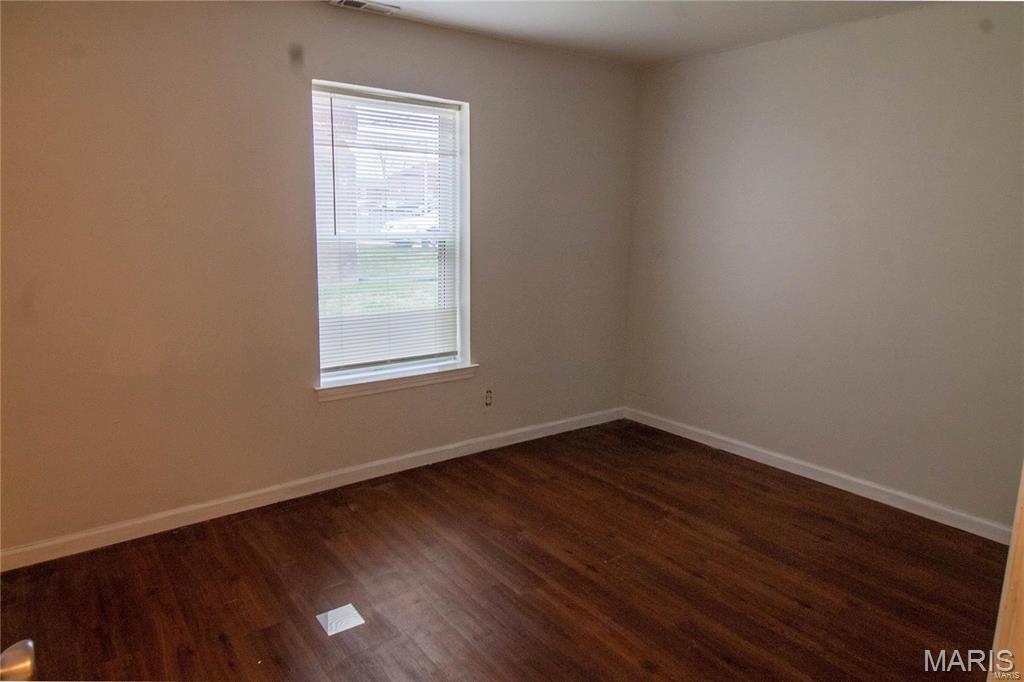 Fenton, Missouri 63026, United States, 2 Bedrooms Bedrooms, ,1 BathroomBathrooms,Residential,Active,187197