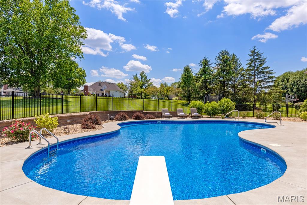 Whitmoor Country Club - Residential