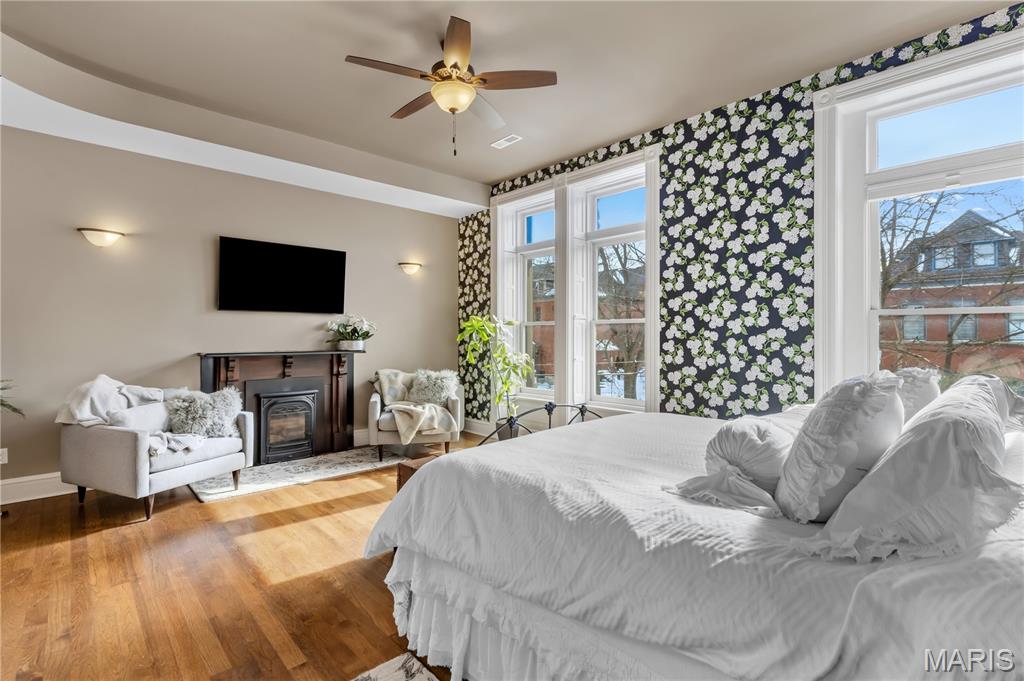 Lafayette Square - Residential