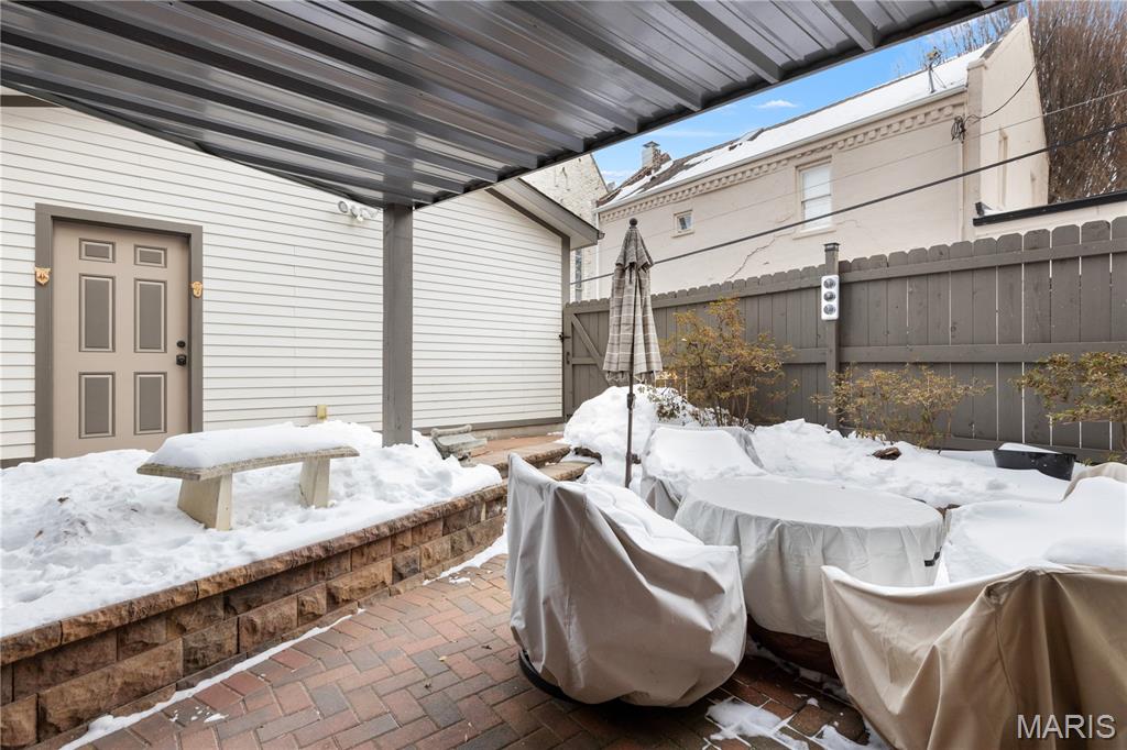 Lafayette Square - Residential