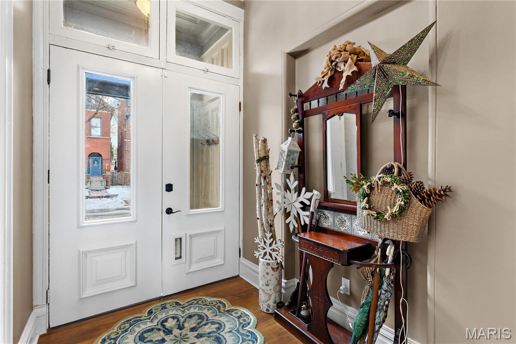 Lafayette Square - Residential