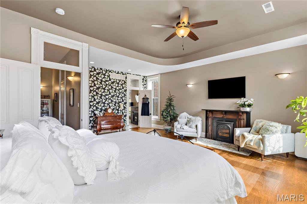 Lafayette Square - Residential