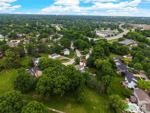 Tiny photo for 2113 Bow Tree Court, Chesterfield, MO 63005 (MLS # 26030714)