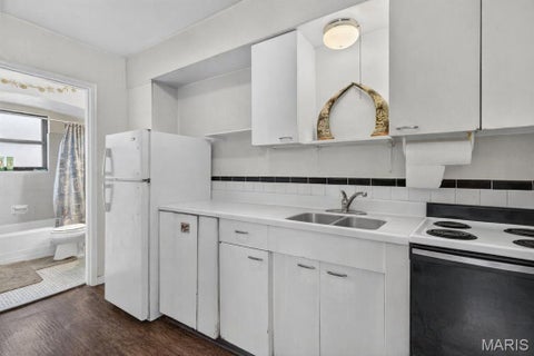 Tiny photo for 340 Selma AVE, Webster Groves, MO 63119 (MLS # 26043885)
