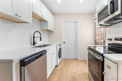 Tiny photo for 340 Selma AVE, Webster Groves, MO 63119 (MLS # 26043885)