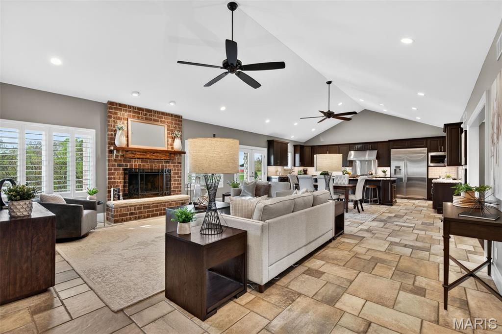 E-Z Acres - Residential