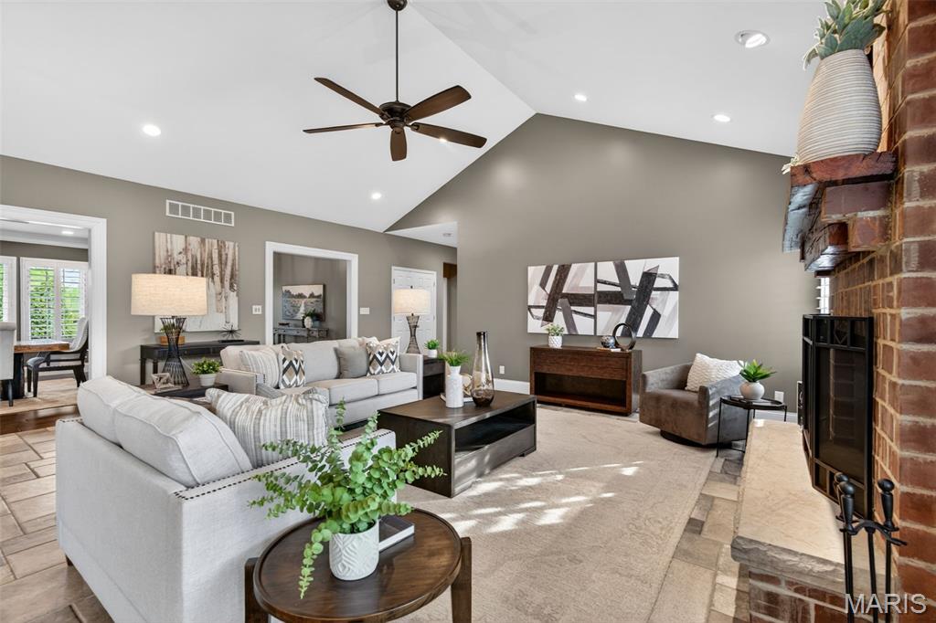 E-Z Acres - Residential