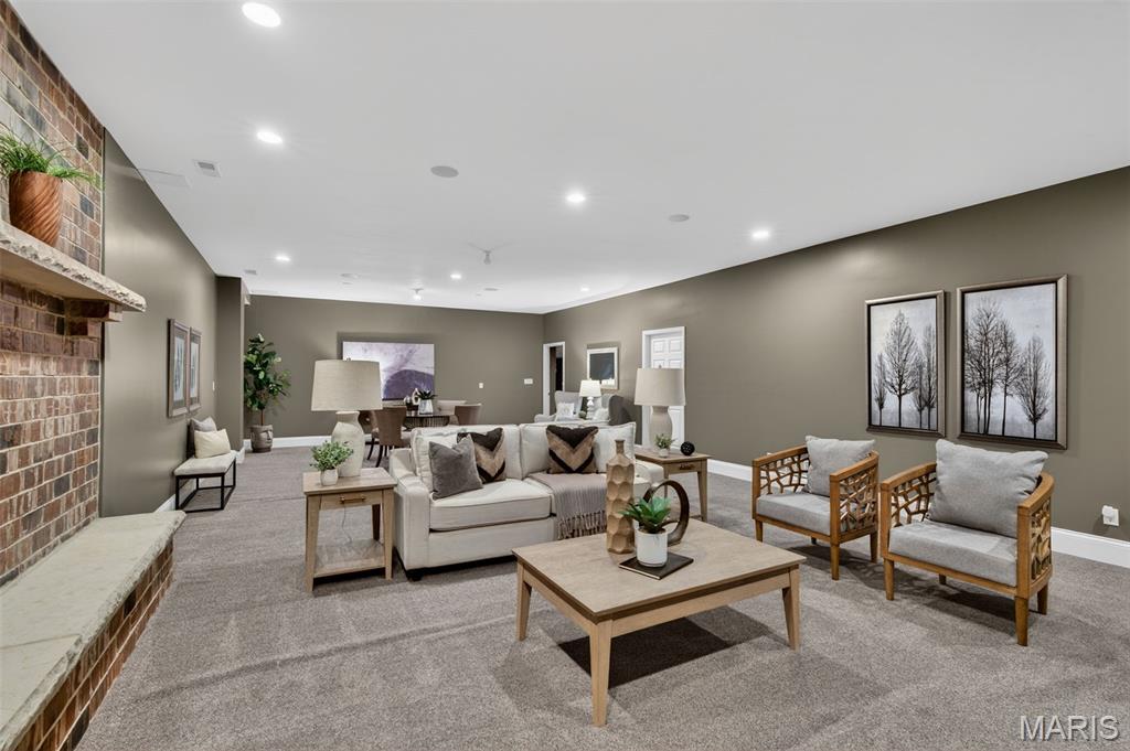 E-Z Acres - Residential