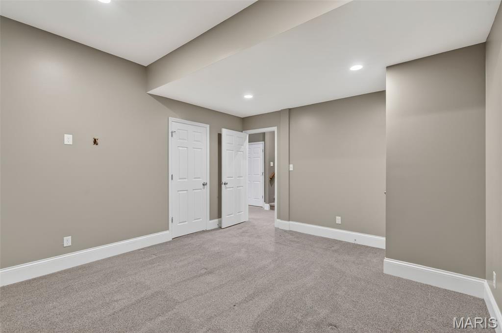 E-Z Acres - Residential