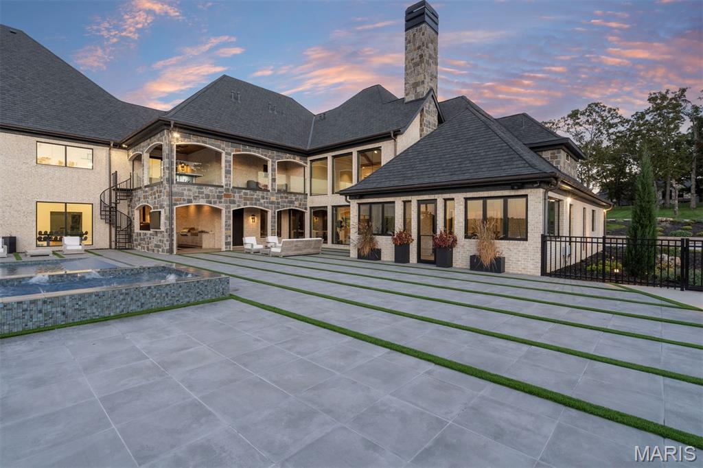 Village of Saddlebrooke - Residential