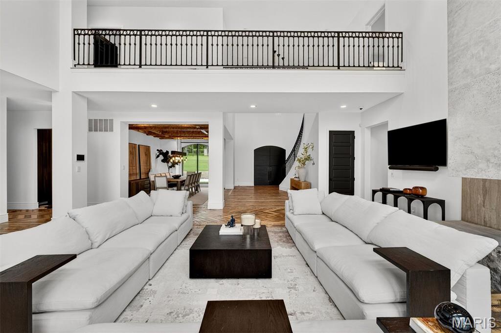 Village of Saddlebrooke - Residential