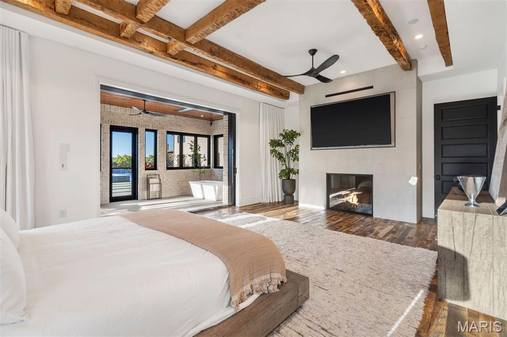 Village of Saddlebrooke - Residential