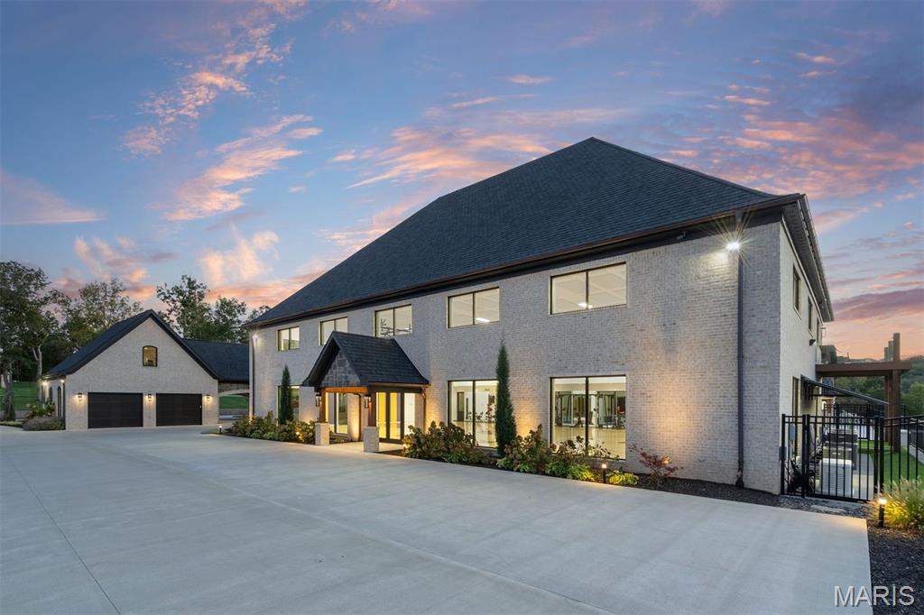 Village of Saddlebrooke - Residential