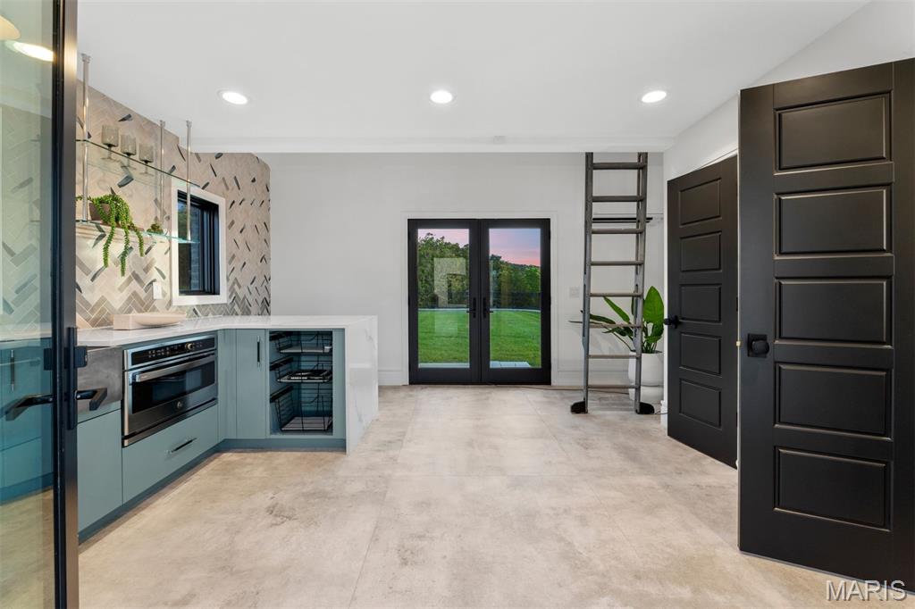 Village of Saddlebrooke - Residential