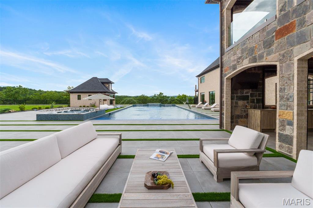 Village of Saddlebrooke - Residential