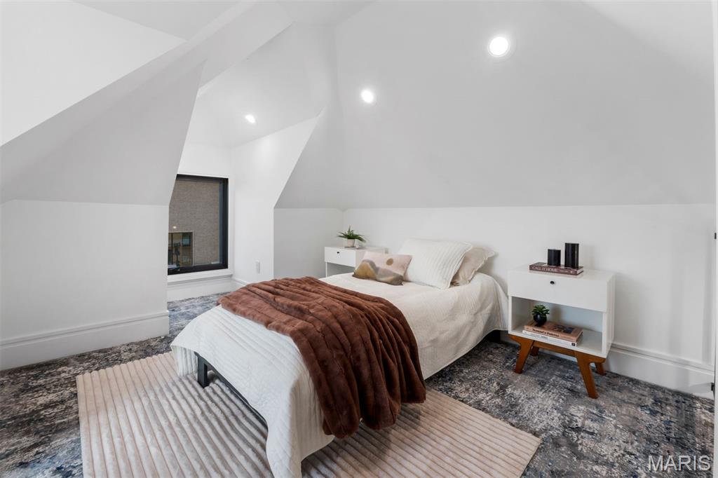 Village of Saddlebrooke - Residential