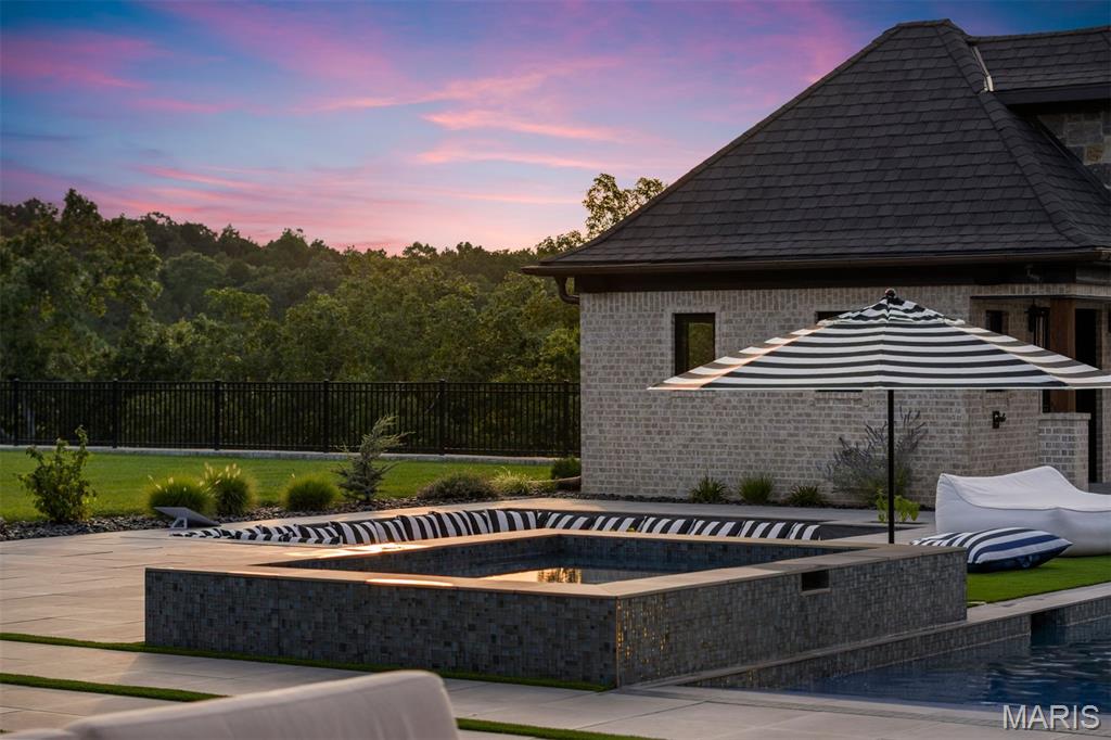 Village of Saddlebrooke - Residential