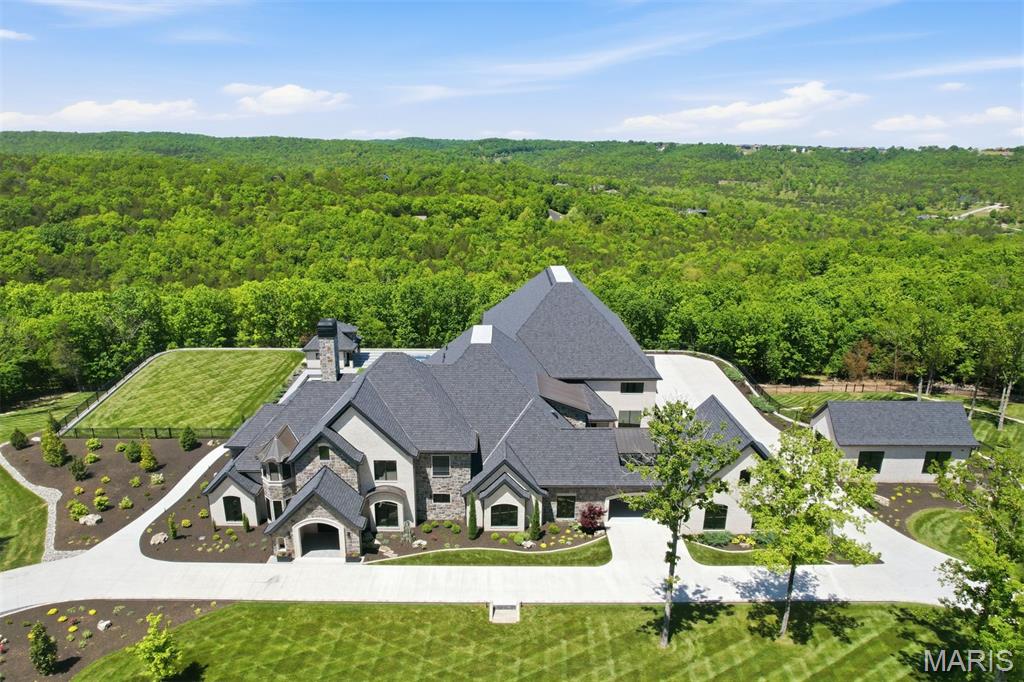 Village of Saddlebrooke - Residential
