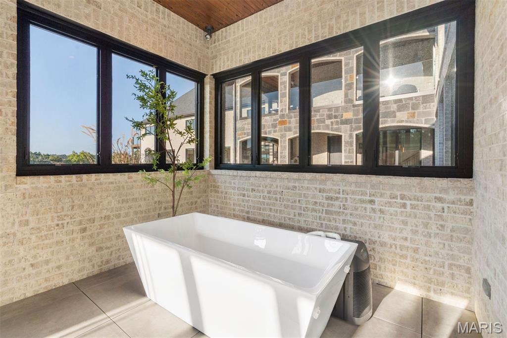 Village of Saddlebrooke - Residential