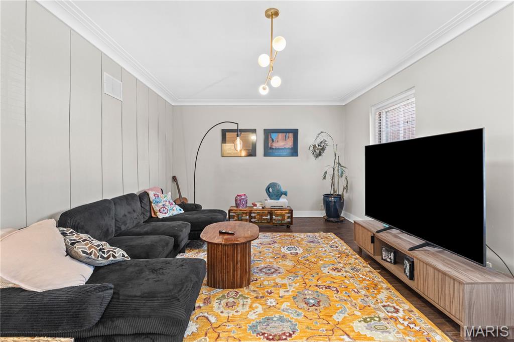 Davis Place Condo - Residential