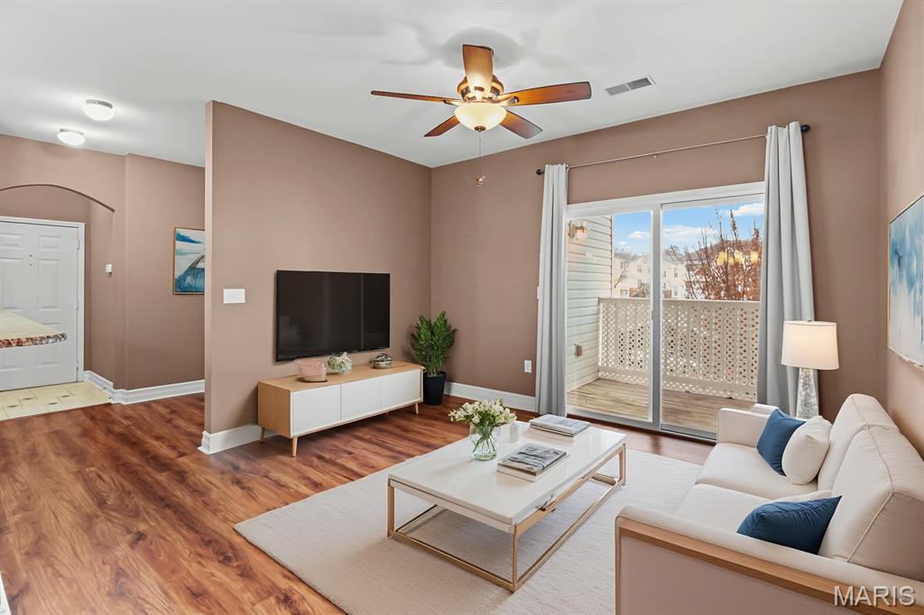 35 Kassebaum Lane 204