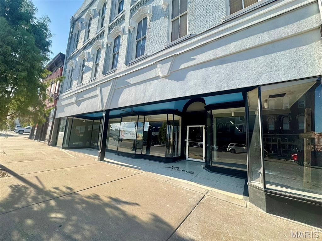 City of Hannibal - Commercial Sale