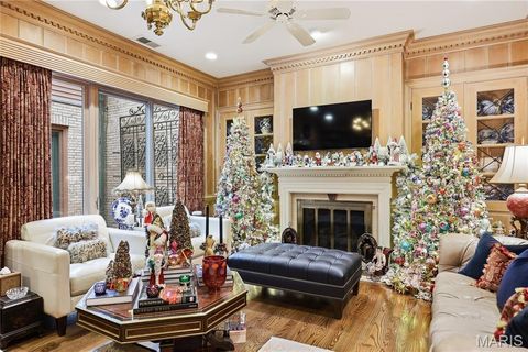 Tiny photo for 11 Chatfield Place Road, Creve Coeur, MO 63141 (MLS # 25071138)