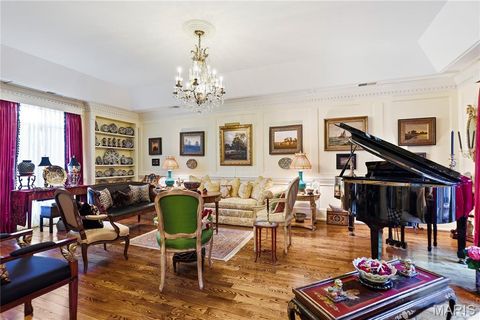 Tiny photo for 11 Chatfield Place Road, Creve Coeur, MO 63141 (MLS # 25071138)