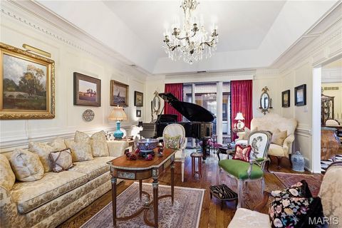 Tiny photo for 11 Chatfield Place Road, Creve Coeur, MO 63141 (MLS # 25071138)