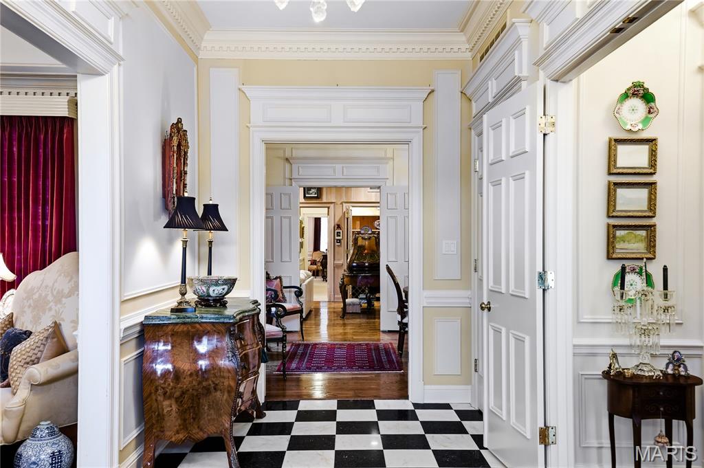 11 Chatfield Place Road