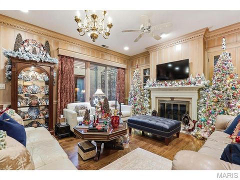 Tiny photo for 11 Chatfield Place Road, Creve Coeur, MO 63141 (MLS # 25071138)