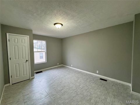 Tiny photo for 1210 Pine Street, Leadwood, MO 63653 (MLS # 26019274)