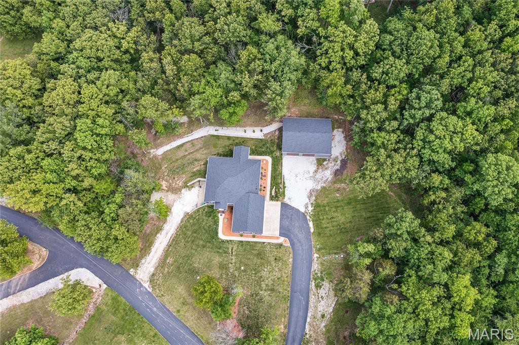 2824 Nicole Lane
