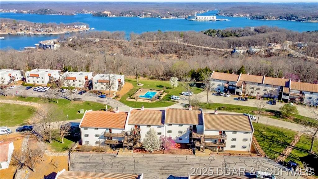 4 Seasons Racq/Cc-14 - Residential