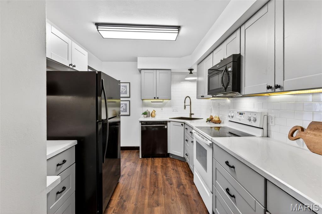 340 Fox Village Court
