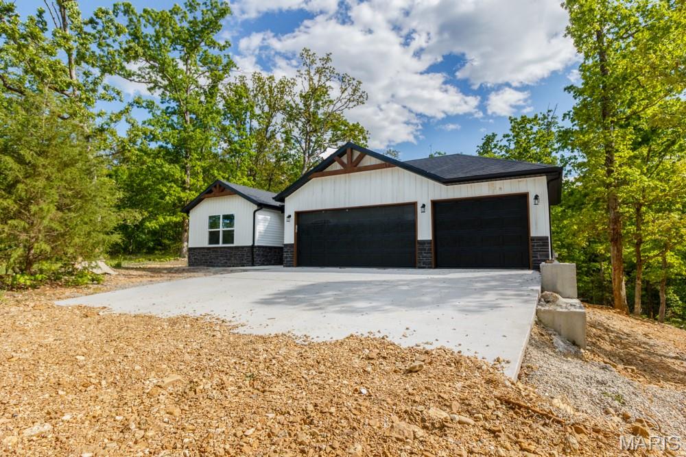 Photo of 14220 Dunklin Road, Lebanon, MO 65536 (MLS # 26067741)