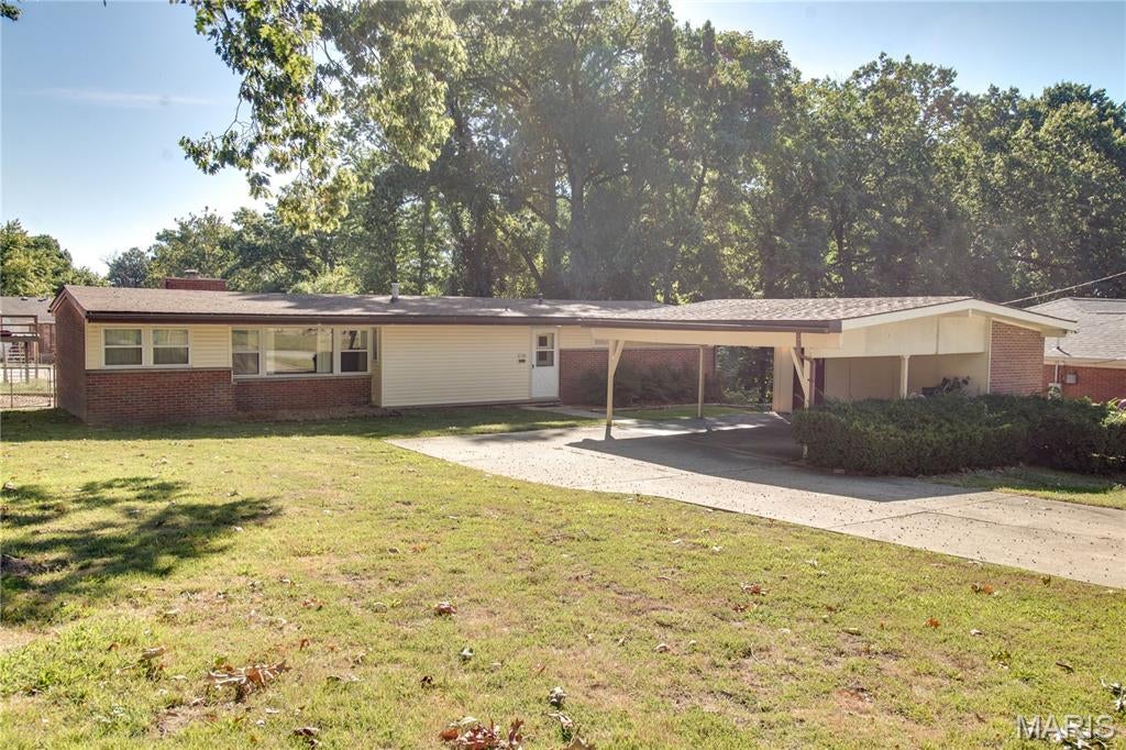 2131 Wyckoff Street