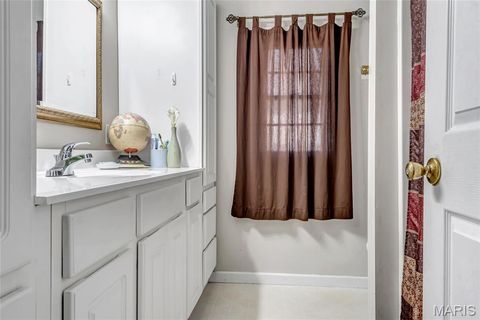 Tiny photo for 2315 Baxter Road, Chesterfield, MO 63017 (MLS # 26000634)