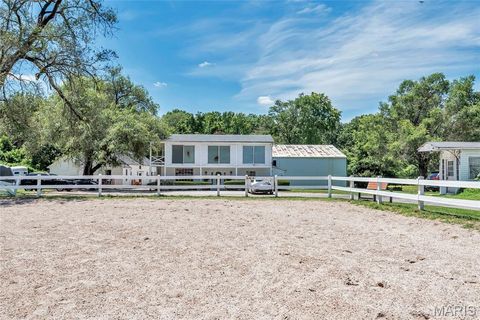 Tiny photo for 2315 Baxter Road, Chesterfield, MO 63017 (MLS # 26000634)