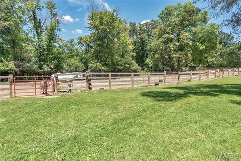 Tiny photo for 2315 Baxter Road, Chesterfield, MO 63017 (MLS # 26000634)